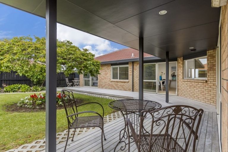 Photo of property in 26 Judd Place, Orewa, 0931