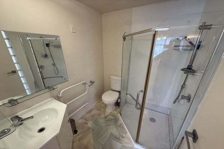 Photo of property in 3 Richards Avenue, Forrest Hill, Auckland, 0620