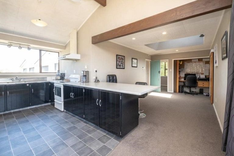 Photo of property in 180 Katene Road, Normanby, Hawera, 4675