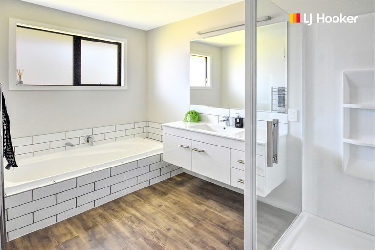 Photo of property in 9 Kinloch Place, Mosgiel, 9024