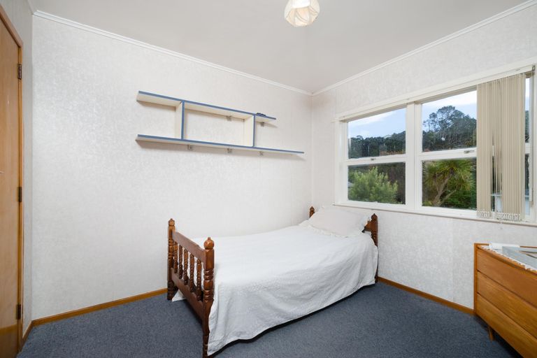Photo of property in 38 Woodside Road, Massey, Auckland, 0614