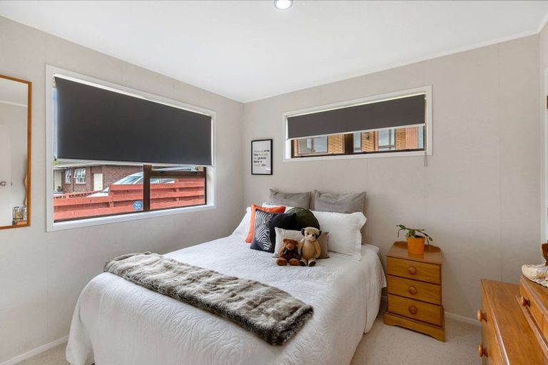 Photo of property in 1/30 Gills Avenue, Papakura, 2110