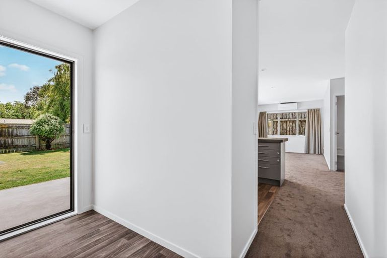 Photo of property in 2/18 Frederick Street, Two Mile Bay, Taupo, 3330