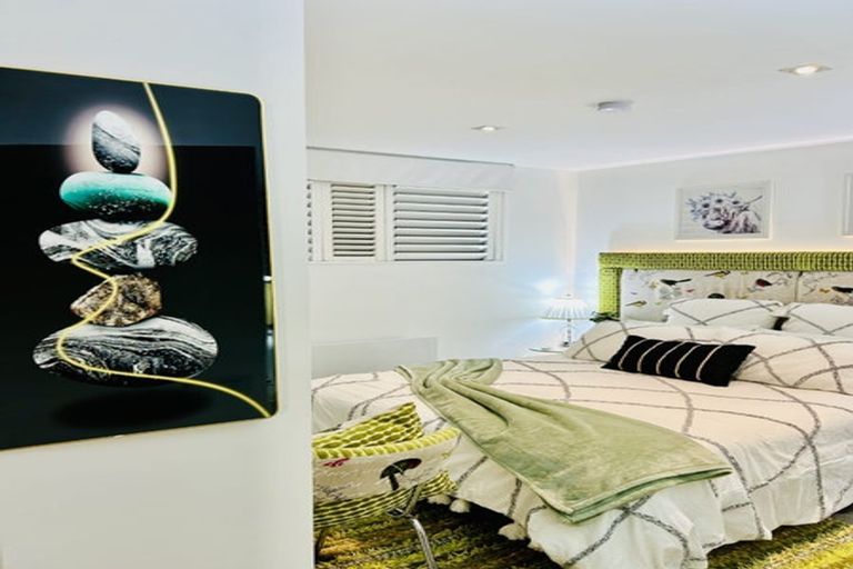 Photo of property in 3/318 Barbadoes Street, Christchurch Central, Christchurch, 8011