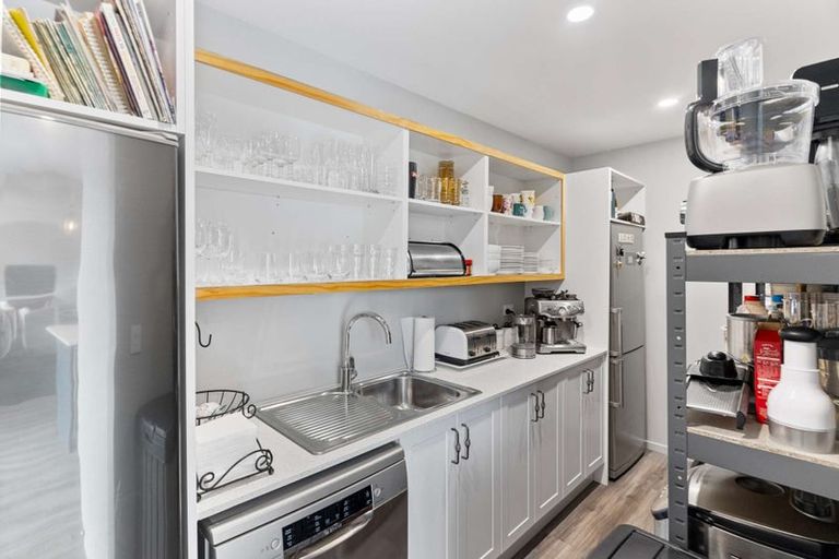 Photo of property in 1 Sarah Street, Marshland, Christchurch, 8083