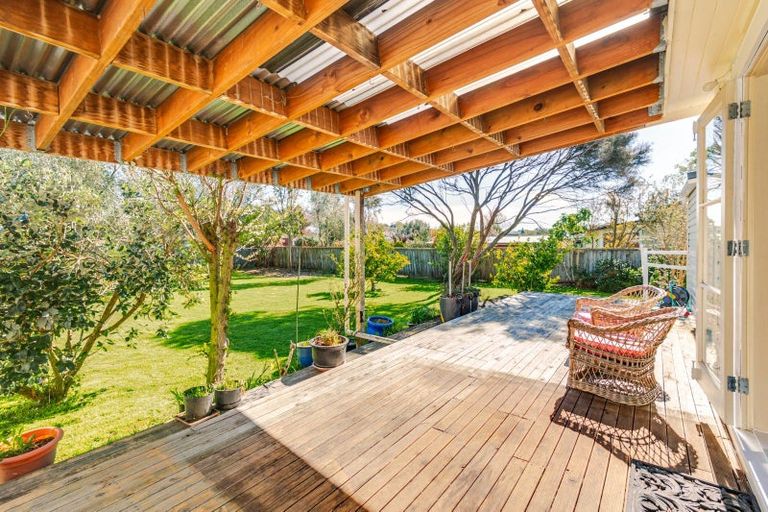 Photo of property in 39 Mcgreevy Street, Waipawa, 4210