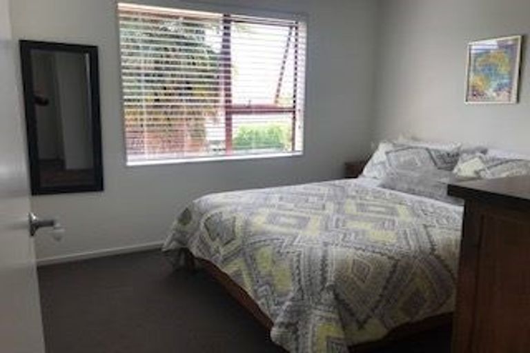 Photo of property in 22 Amberley Crescent, Bethlehem, Tauranga, 3110