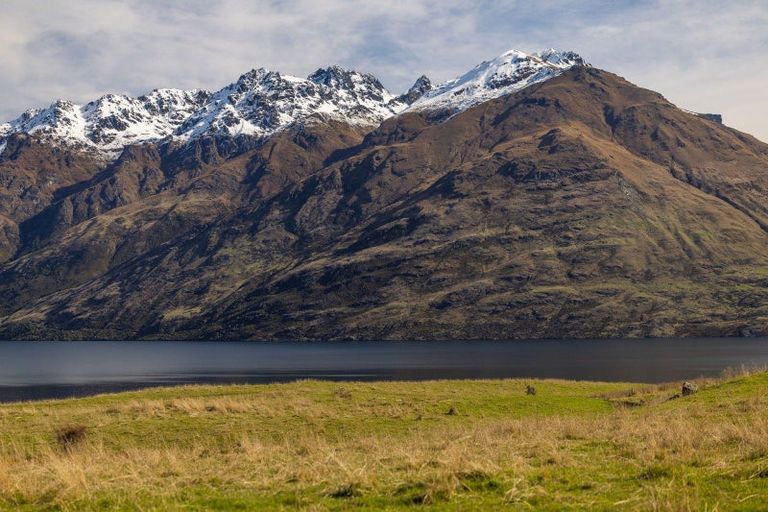 Photo of property in 43 Preserve Drive, Jacks Point, Queenstown, 9371