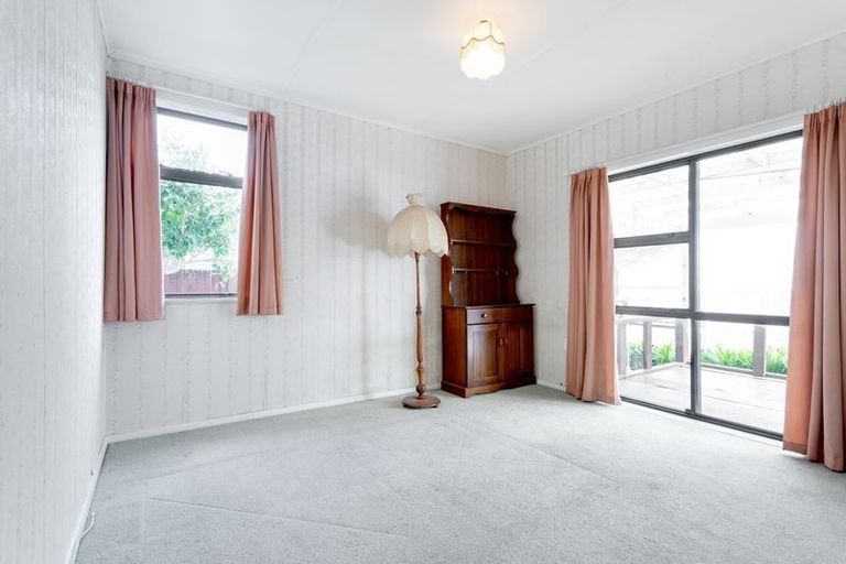 Photo of property in 15 Ruahine Street, Trentham, Upper Hutt, 5018