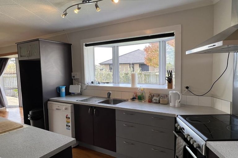 Photo of property in 2 Youngston Lane, Woolston, Christchurch, 8023