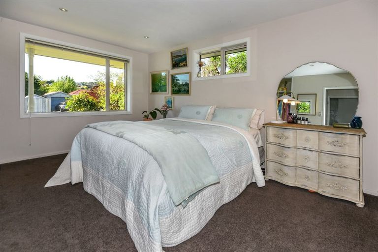 Photo of property in 2 Opihi Street, Cracroft, Christchurch, 8025