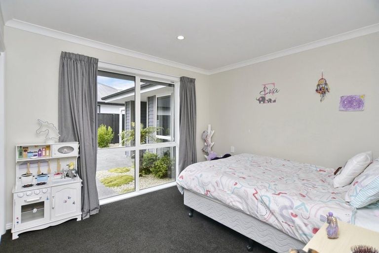 Photo of property in 56 Watkins Drive, Rangiora, 7400