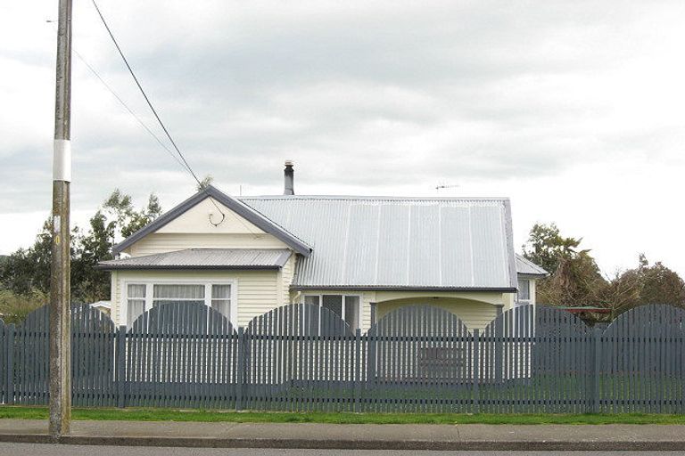 Photo of property in 66 Racecourse Road, Waipukurau, 4200
