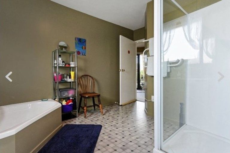 Photo of property in 18b Quinns Road, Shirley, Christchurch, 8013