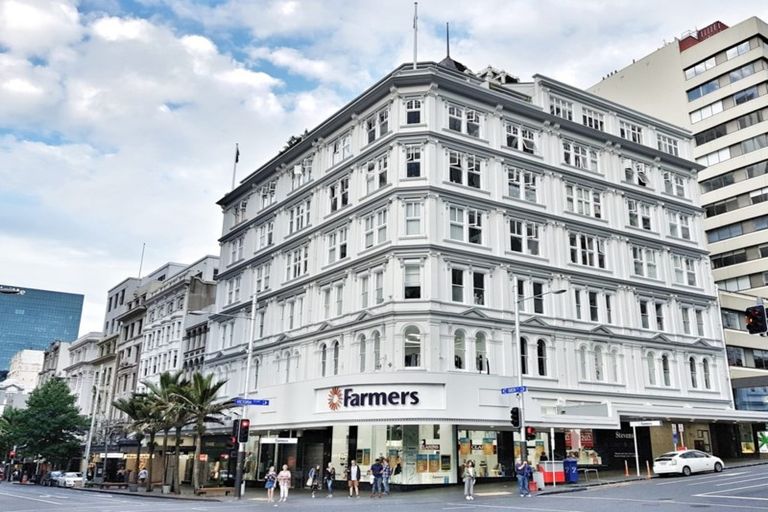 Photo of property in 6 Victoria Street, Hawera, 4610