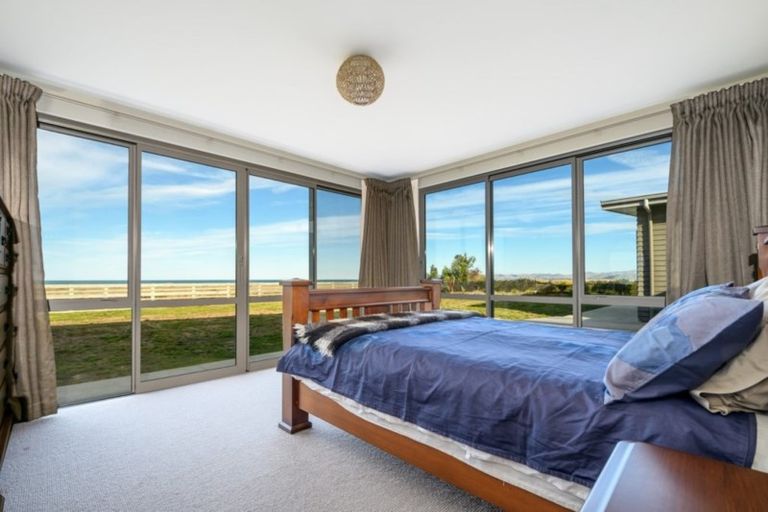 Photo of property in 18 Shoreline Place, Rarangi, Blenheim, 7273