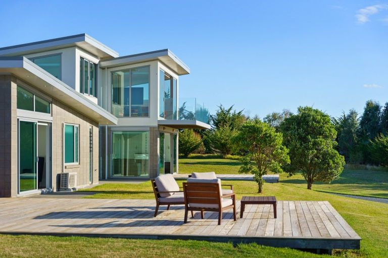 Photo of property in 78 Sims Road, Te Horo Beach, Otaki, 5581