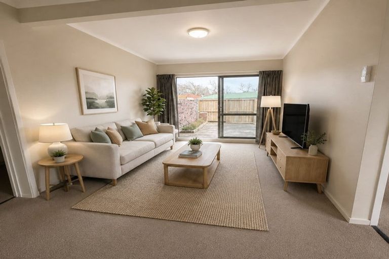 Photo of property in 67 Lincoln Park Avenue, Massey, Auckland, 0614