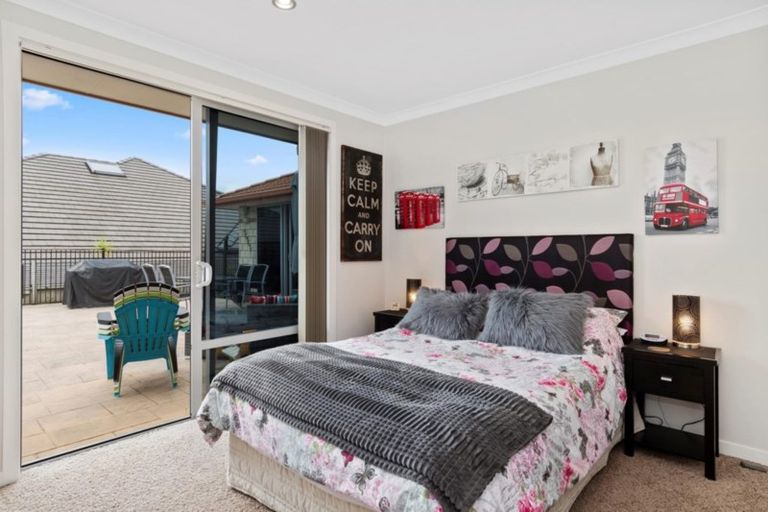 Photo of property in 48 Rexford Heights, Pyes Pa, Tauranga, 3112