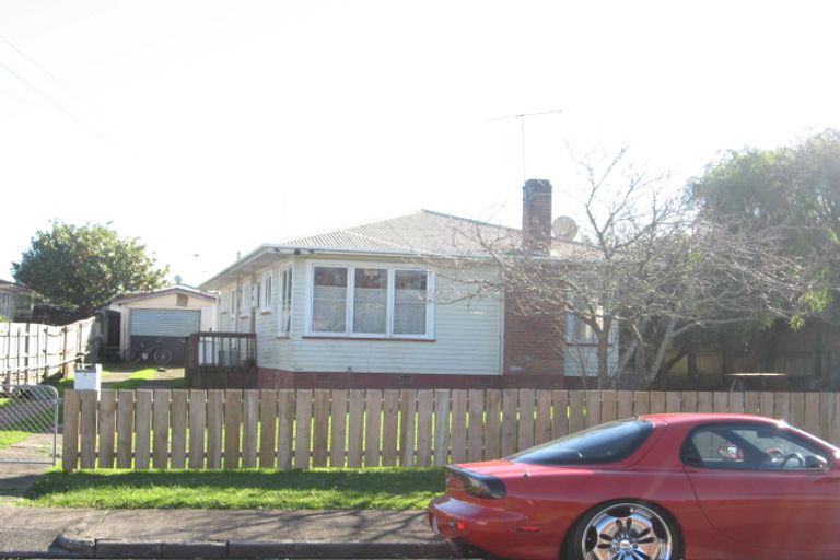 Photo of property in 3 Surrey Street, Manurewa, Auckland, 2102