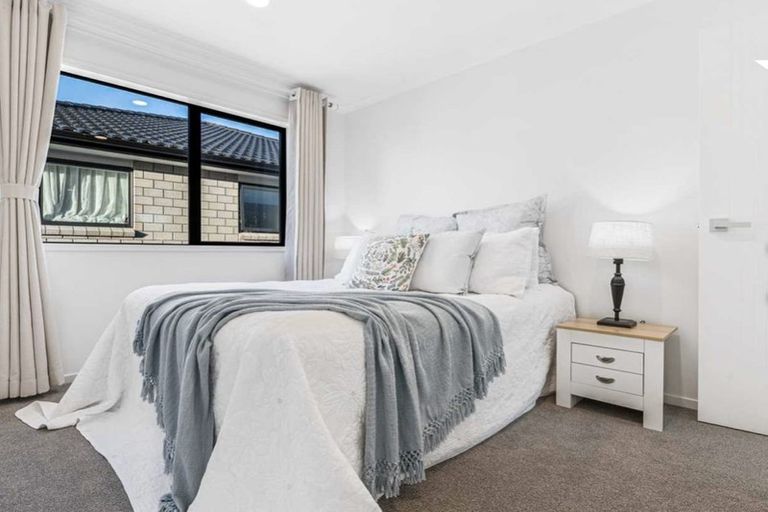 Photo of property in 62 Donegal Park Drive, Flat Bush, Auckland, 2019