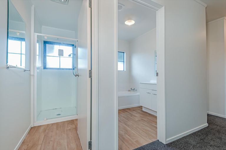 Photo of property in 415 Tremaine Avenue, Takaro, Palmerston North, 4412