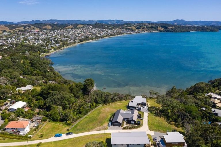 Photo of property in 3 Wendy Hood Way, Snells Beach, 0920