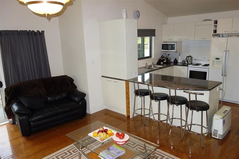 Photo of property in 144 Western Hills Drive, Kensington, Whangarei, 0112