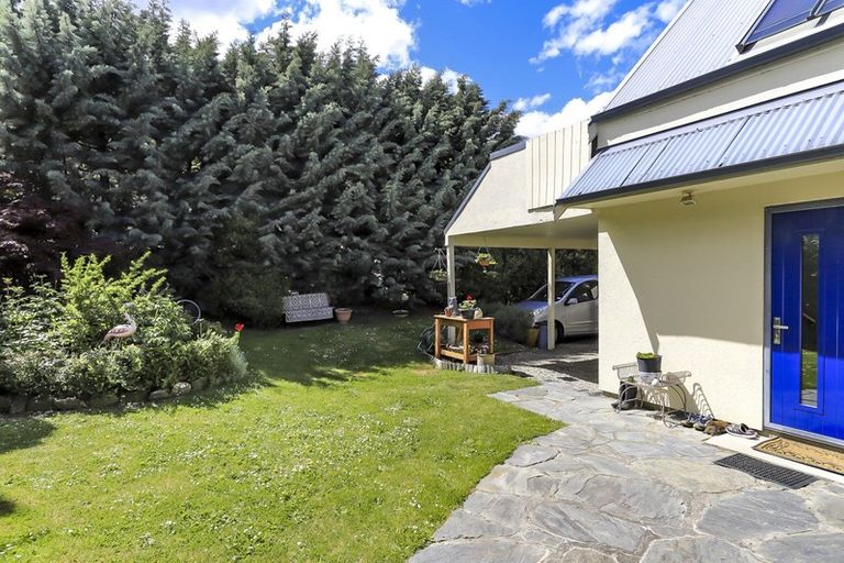 Photo of property in 77b Devon Street, Arrowtown, 9302