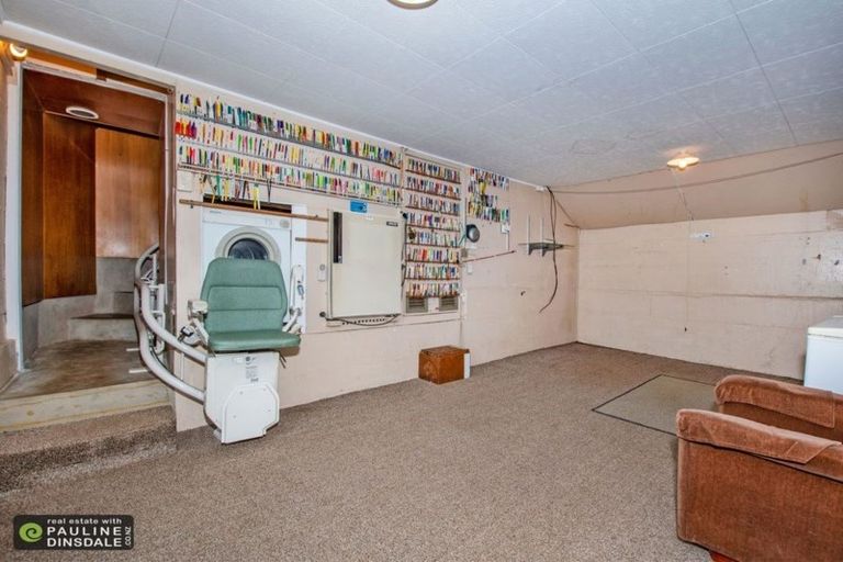 Photo of property in 5 Adams Place, Te Kamo, Whangarei, 0112