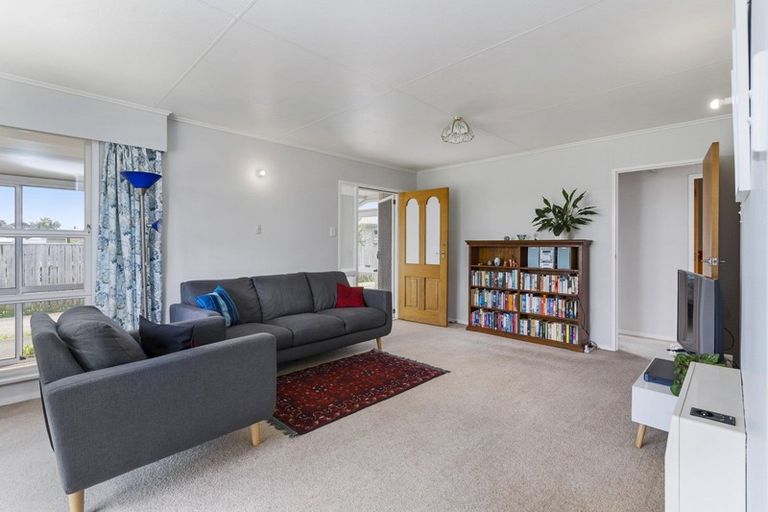Photo of property in 22a Acacia Street, Kelvin Grove, Palmerston North, 4414