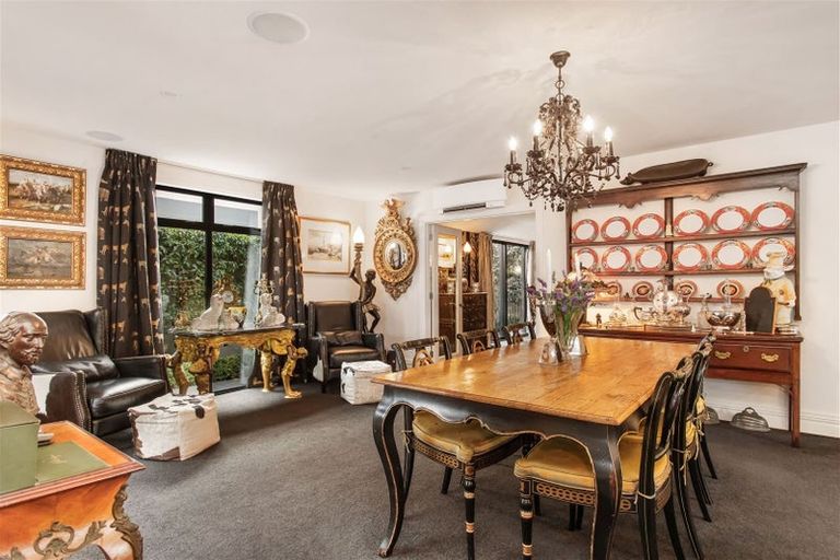 Photo of property in 2 Browns Road, St Albans, Christchurch, 8014