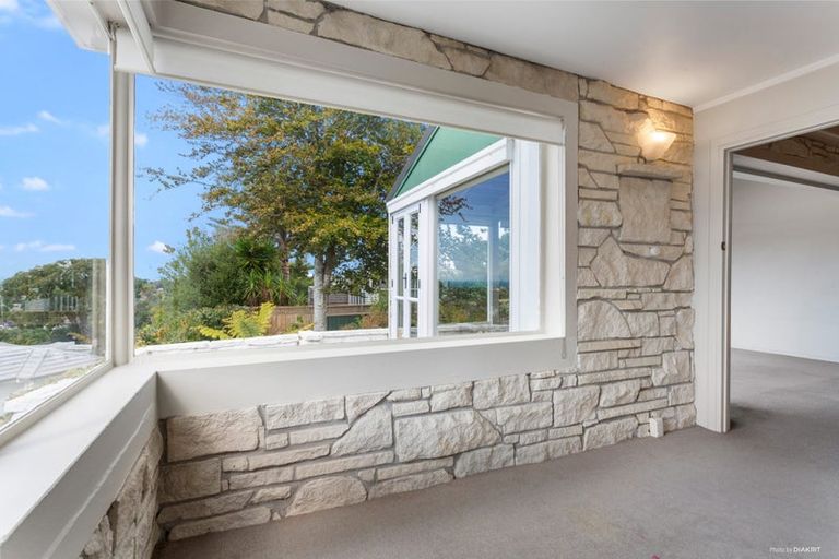 Photo of property in 691 East Coast Road, Browns Bay, Auckland, 0630