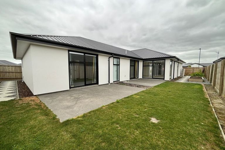 Photo of property in 16 Sequel Road, Halswell, Christchurch, 8025