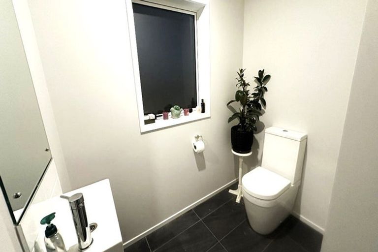 Photo of property in 20 Lime Grove, Maungaraki, Lower Hutt, 5010