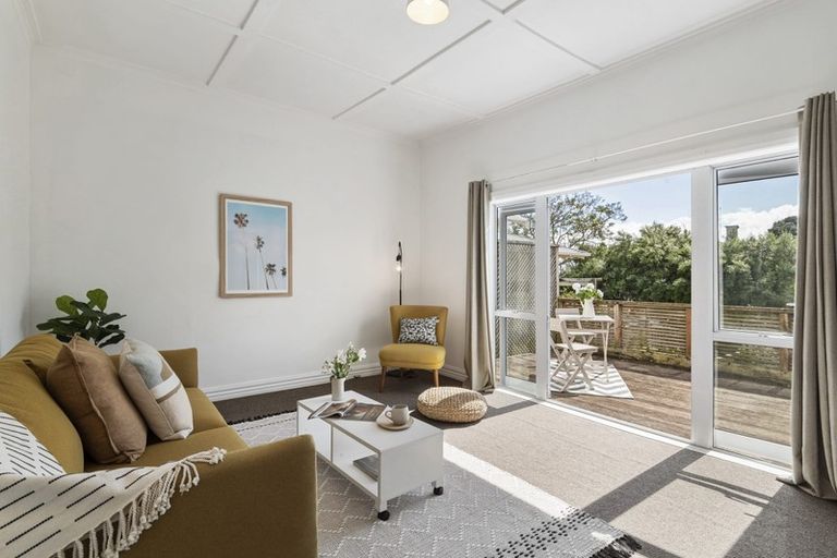 Photo of property in 9 Huia Street, Devonport, Auckland, 0624