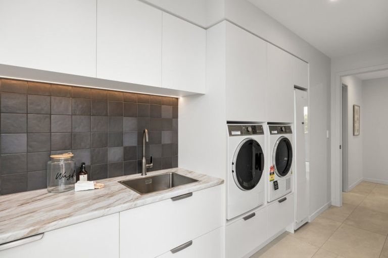 Photo of property in 123 Lakes Boulevard, Pyes Pa, Tauranga, 3112