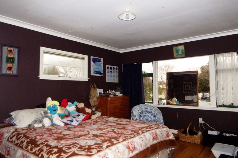 Photo of property in 2 Gloucester Street, Takaro, Palmerston North, 4412