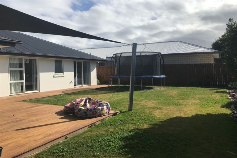 Photo of property in 3 Karen Lane, Beckenham, Christchurch, 8023