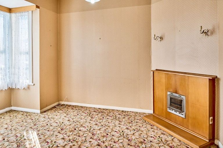 Photo of property in 36 Queen Street, Petone, Lower Hutt, 5012