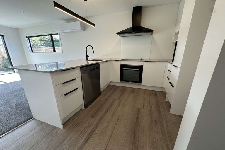 Photo of property in 36b Oxford Crescent, Ebdentown, Upper Hutt, 5018