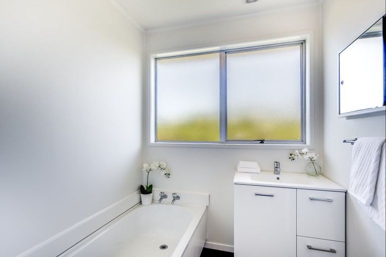 Photo of property in 113a Stortford Street, Saint Leonards, Hastings, 4120