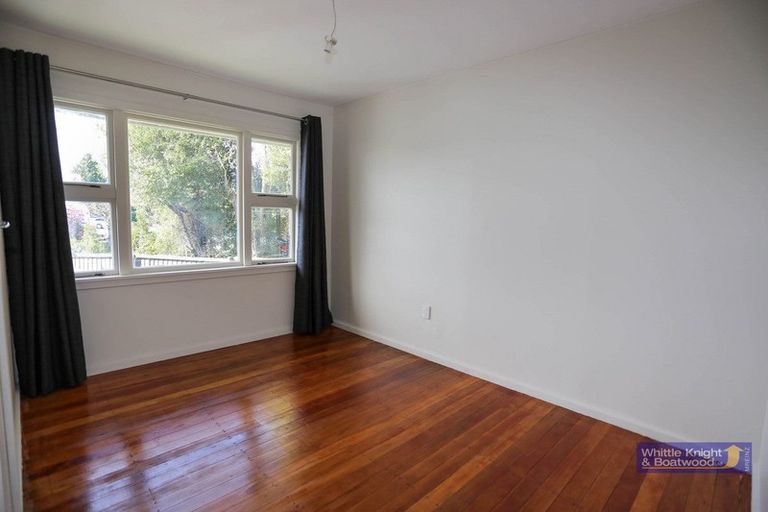 Photo of property in 401 Yaldhurst Road, Russley, Christchurch, 8042