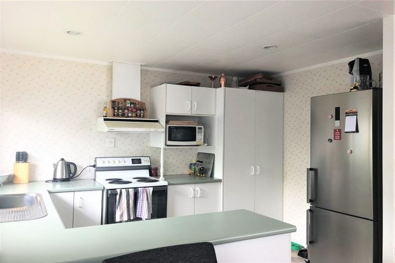 Photo of property in 1/217 Coronation Avenue, Welbourn, New Plymouth, 4310