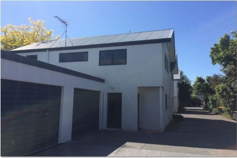 Photo of property in 4/56 London Street, Richmond, Christchurch, 8013