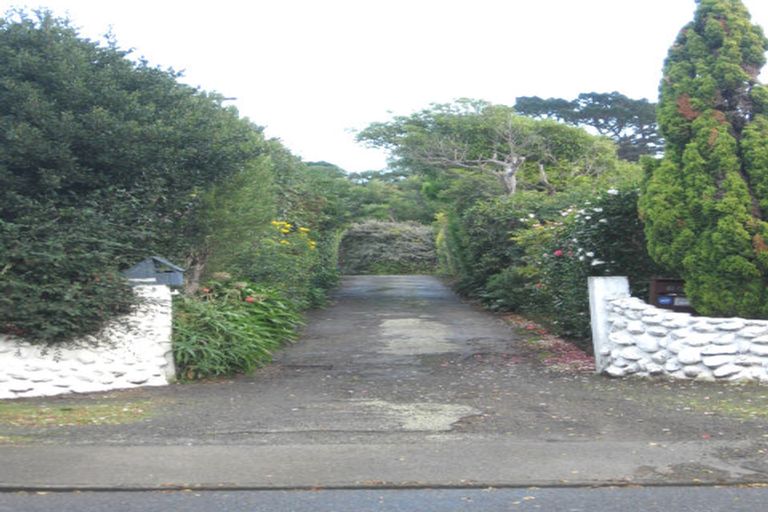 Photo of property in 15 Alexander Road, Raumati Beach, Paraparaumu, 5032
