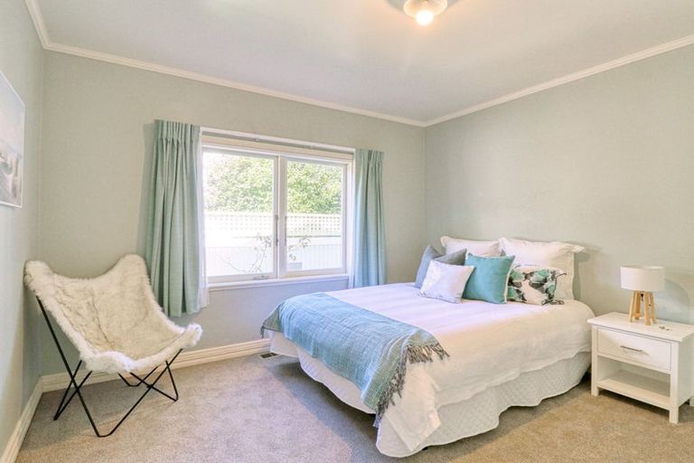 Photo of property in 2/125 Woburn Road, Woburn, Lower Hutt, 5010