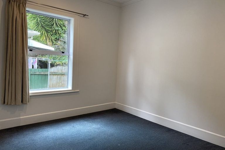 Photo of property in 165 Shakespeare Road, Bluff Hill, Napier, 4110