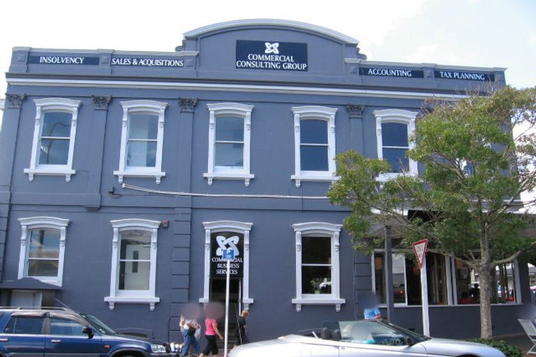 Photo of property in 2/34 Clarence Street, Devonport, Auckland, 0624