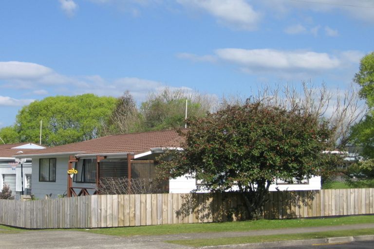 Photo of property in 8a Goldie Street, Pukehangi, Rotorua, 3015